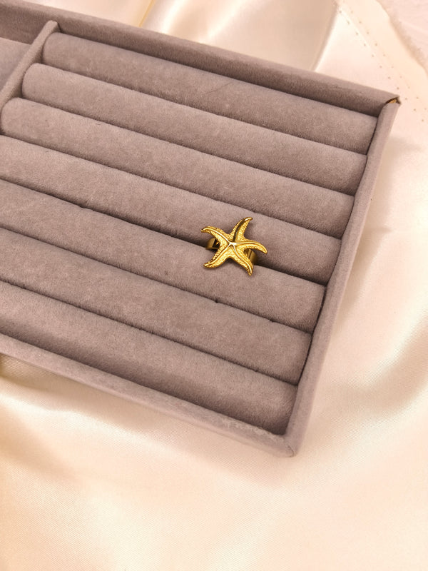 Golden Starfish Anti-Tarnish Ring