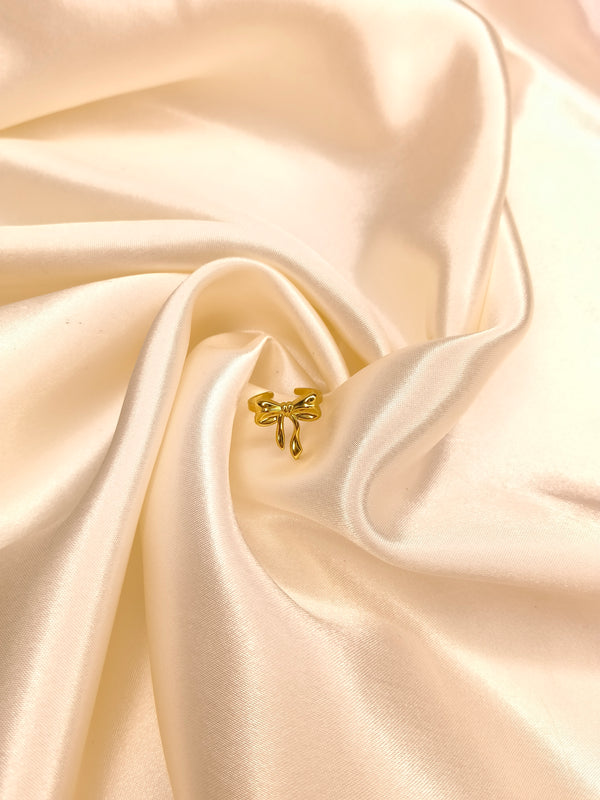 Petite Bow Anti-Tarnish Gold Ring