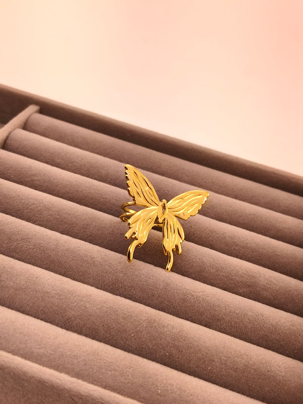 Golden Flutter Butterfly Ring