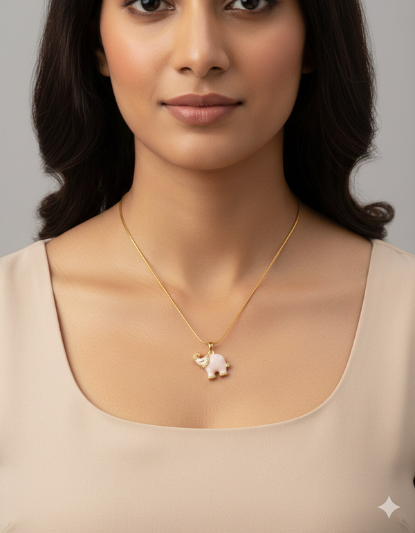 Minimal Elephant Pendant Chain