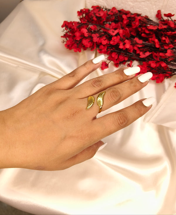 Twin leaf Elegance Ring