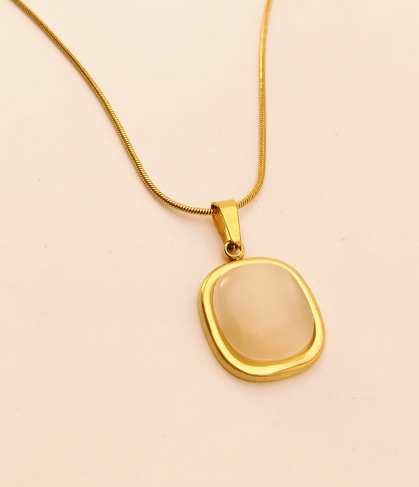Royal Green Pendant Chain