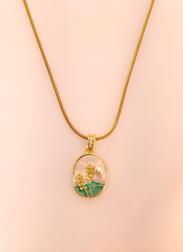 Meadow Pearl Enamel Pendant Chain